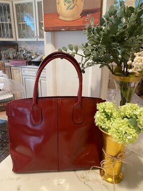 Women’s Red Leather Italy Made Tote Handbag👜
